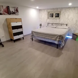 https://new-house.sicilyhotelsitaly.net